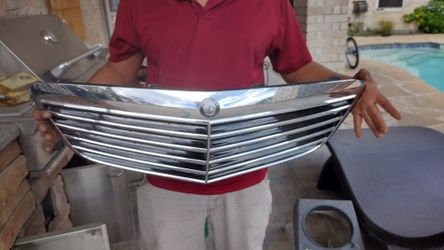 2008 Mercedes C300 Center Grille