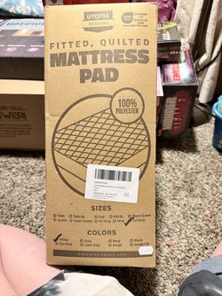 Utopia Bedding Fitted Quilted Mattress Pad Cal King White