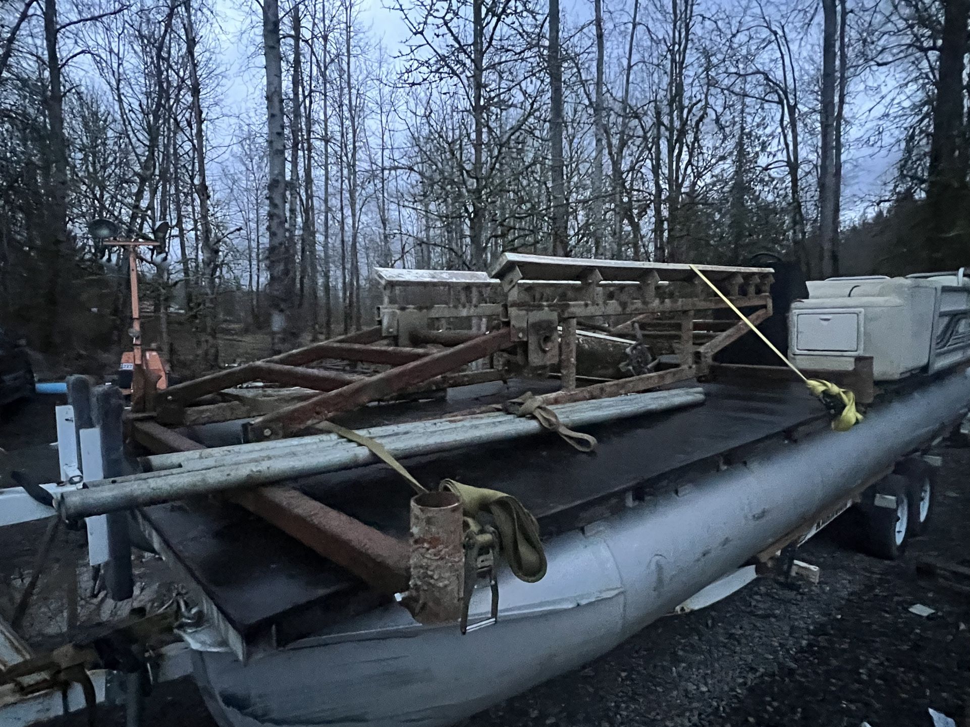 Aqua Lift Boat Lift for Sale in Bonney Lake, WA OfferUp