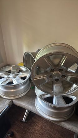 Wheel (4) 4.5 lug 250$ for all 4