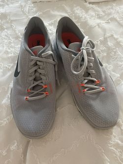 Woman’s Nike Size 8.5