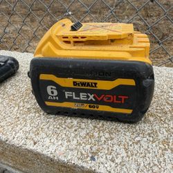 DEWALT FLEXVOLT 60V MAX Battery – Not Charging – For Parts/Repair
