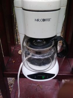 Coffee MAKER....WAKE UP FRESH....BEST PART OF WAKING UP $15
