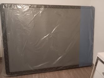 BOX SPRING.. FULL SIZE.