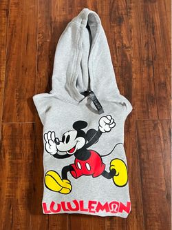 Lululemon x Disney  *Steady State Pullover Hoodie