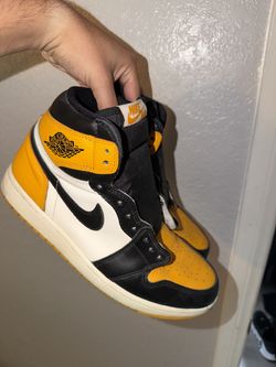 Jordan 1 High Yellow Toe size 9.5 men