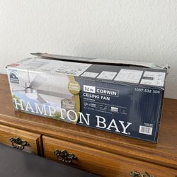 Hampton Bay Corwin 52 inch Silver Ceiling Fan -New