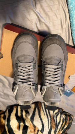 Jordan 4 wet cement size 10 used