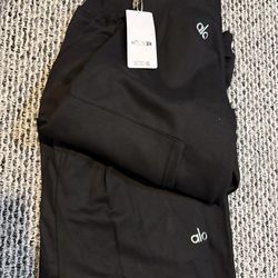 Alo accolade unisex set