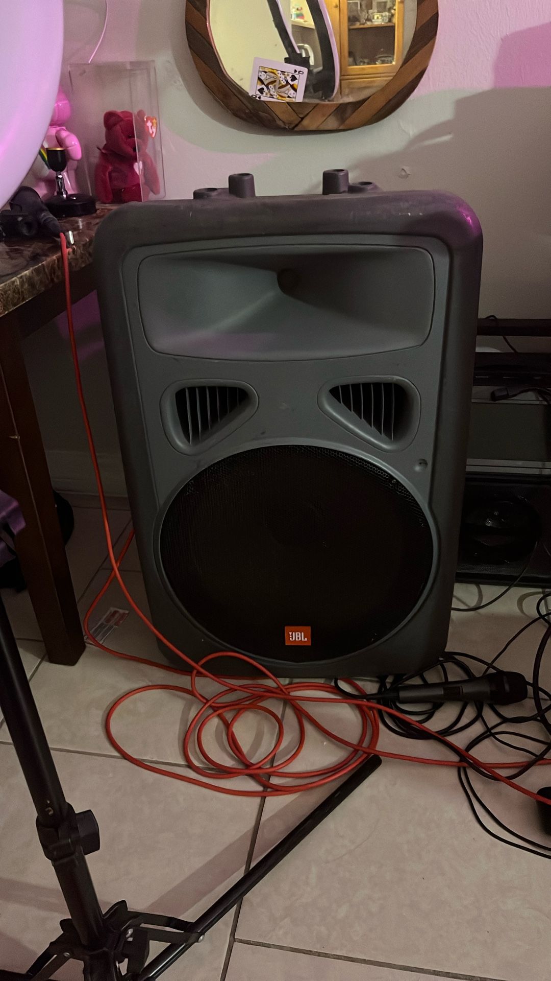 JBL Speaker