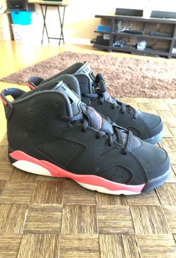 Jordan 6s size 3Y