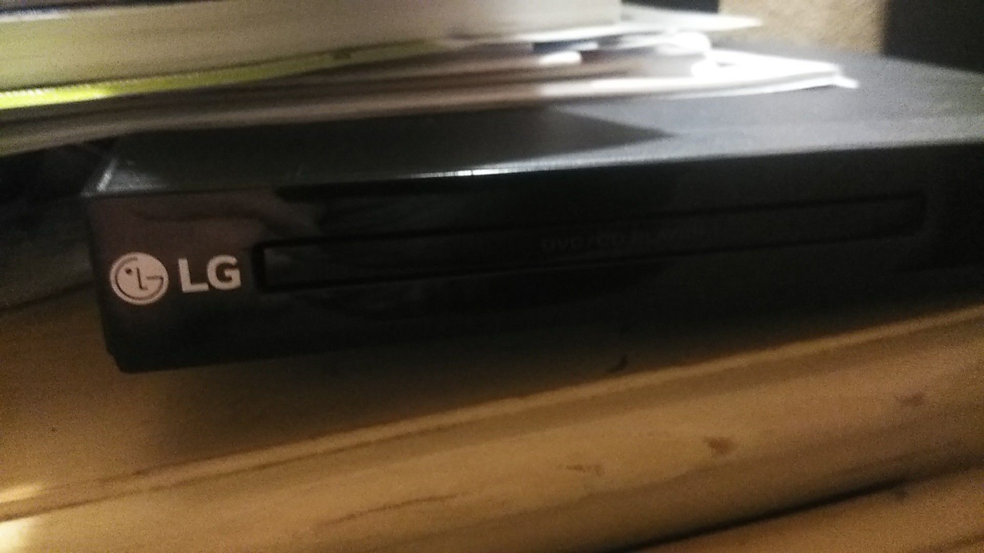 "LG" DVD player