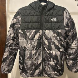 North Face Boy's reversible puffer jacket - Size Large