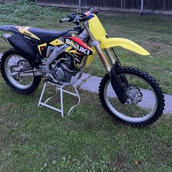 Suzuki RMZ 250