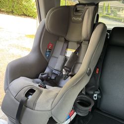 Nuna Rava Convertible Car Seat