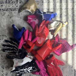 Football gloves