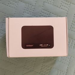 New Verizon Wireless MHS815L Ellipsis Jetpack WiFi 4G LTE Mobile Hotspot

  Ig
