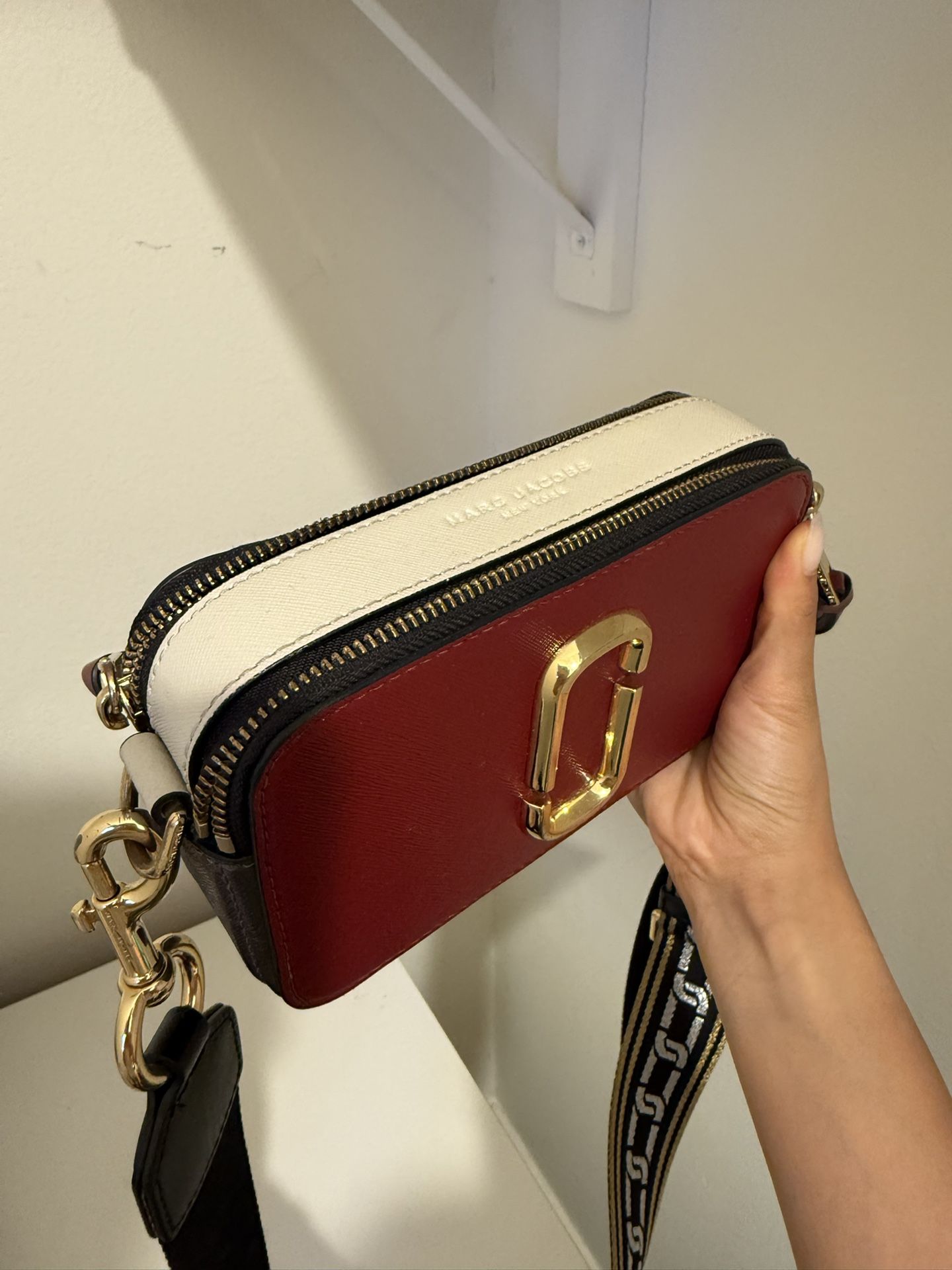 Marc Jacobs Red Crossbody Snapshot Bag