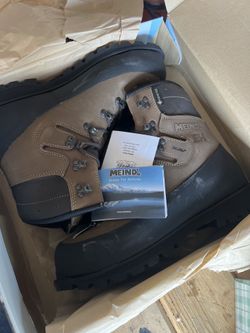 Brand New Meindi EH boots