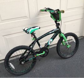 Dynacraft Surge Race team bike