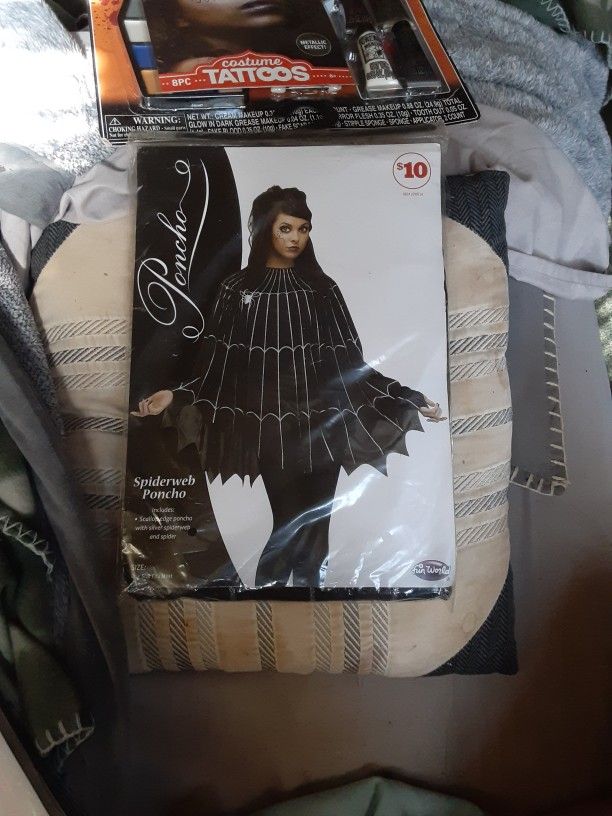 Spiderweb Poncho, Silver, Leggings Not Included
