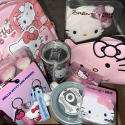 HELLO KITTY BUNDLE (FREE COIN BANK)