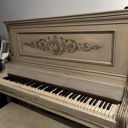 FREE Old Upright Piano
