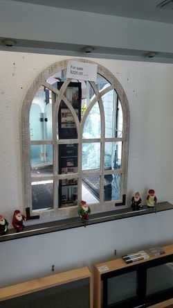 Custom mirror