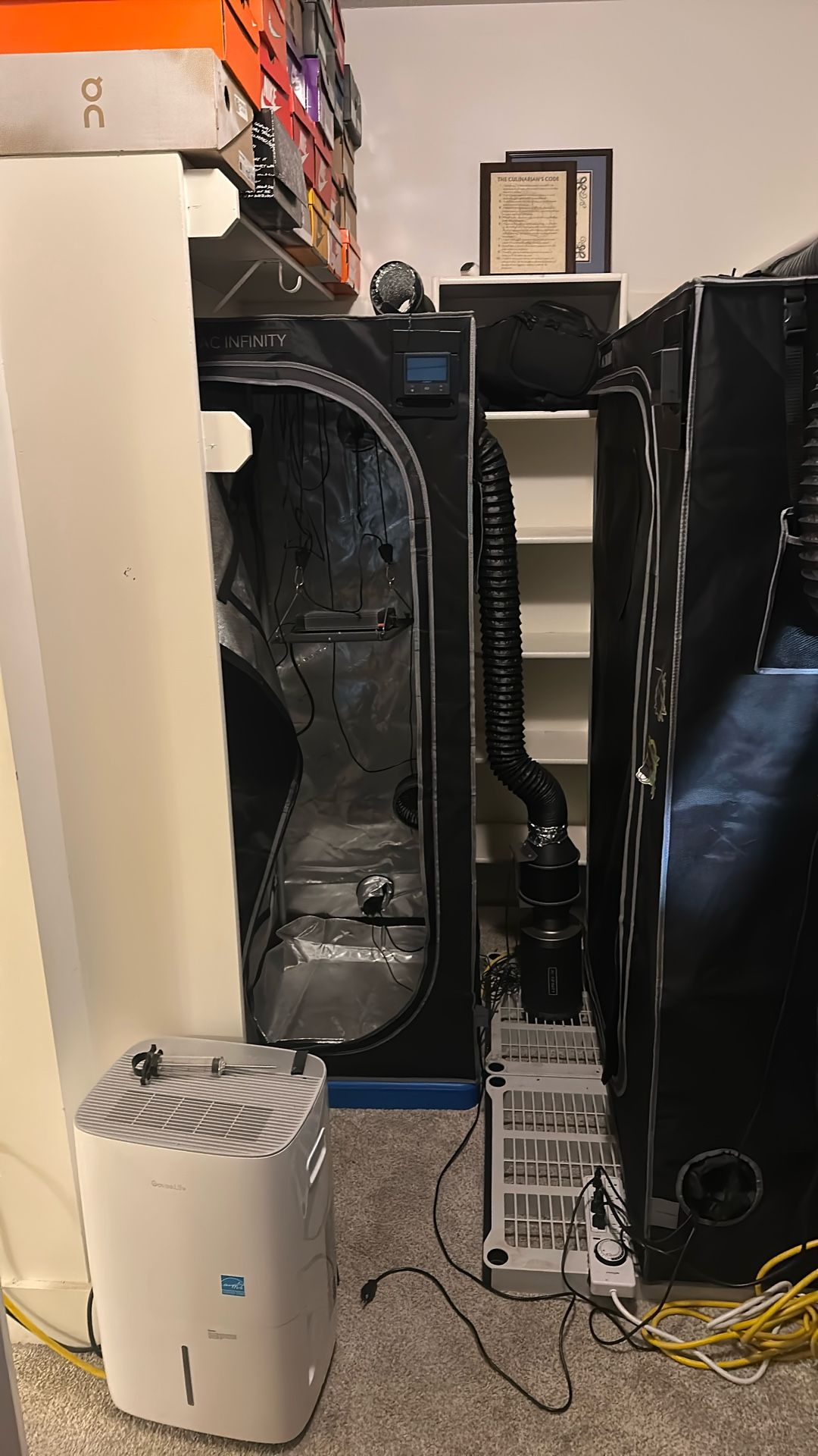 Full AC Infinity Grow Tent