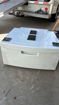 White Washer Dryer Pedestal with Drawers