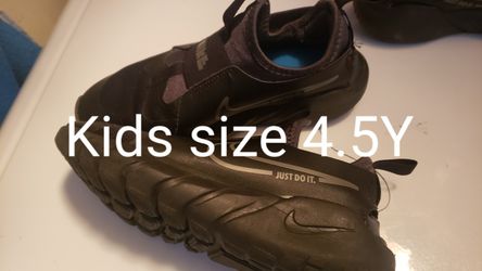 Kids SIZE 4.5 Y