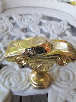 Vintage mustang fastback hood ornament