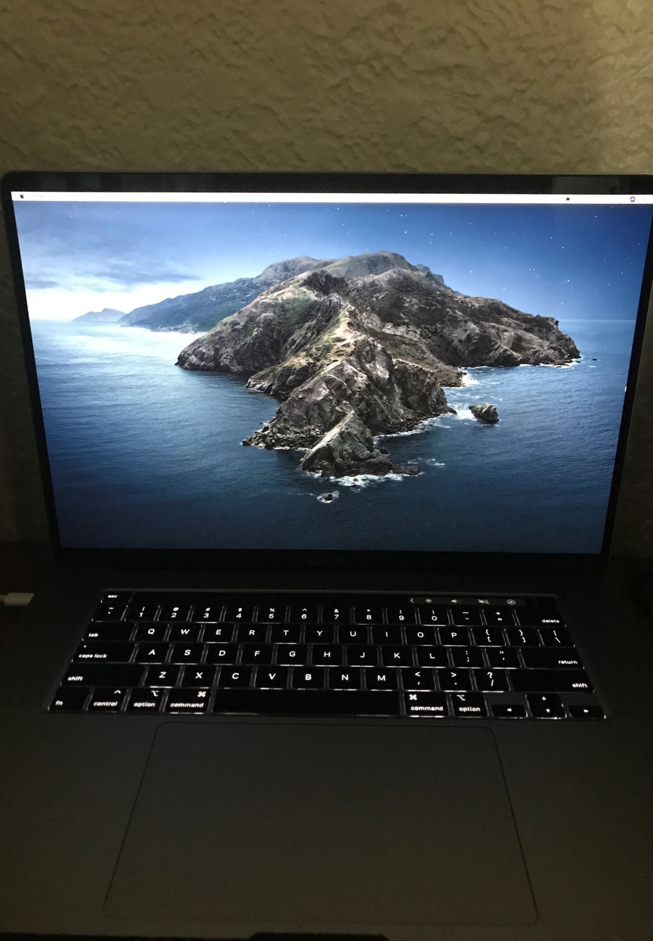 Mac book pro 16” with Touch Bar