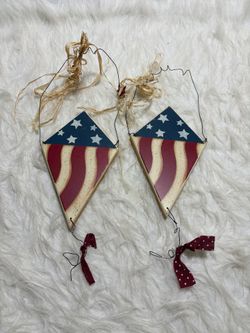 Set of 2 Patriotic USA Flag Stars Wall Decor Hanging Ornaments -4th Of July