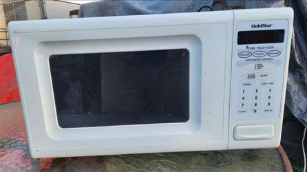 Goldstar Microwave Oven White MA-789M -- TESTED WORKS!!
