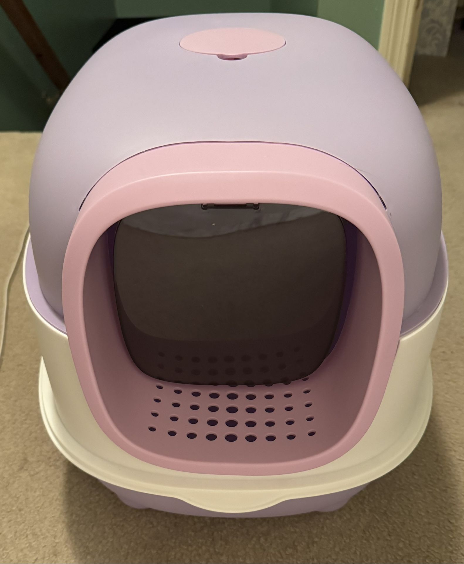 Brand New Large Kitty Litter Box