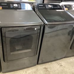 New Samsung Washer 5.2 Cu Ft And Dryer Gas Set 