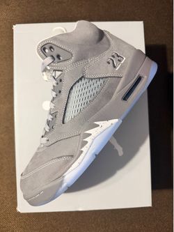 Jordan Retro 5 “Wolf Grey”