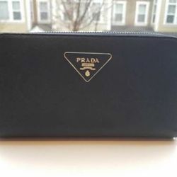 “Prada” zippy wallet - large