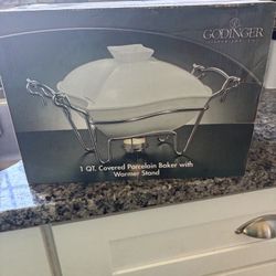 Godinger Serving dish With Warmer