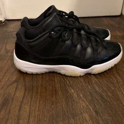 Jordan 11 Low