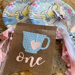1 Year Old Alice In wonderland Theme 