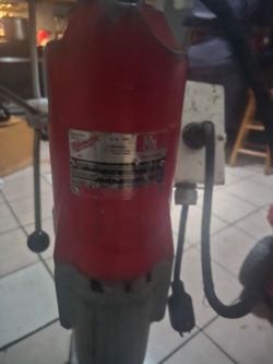 Milwaukee diamond core drill rig