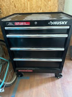 Husky tool cabinet black