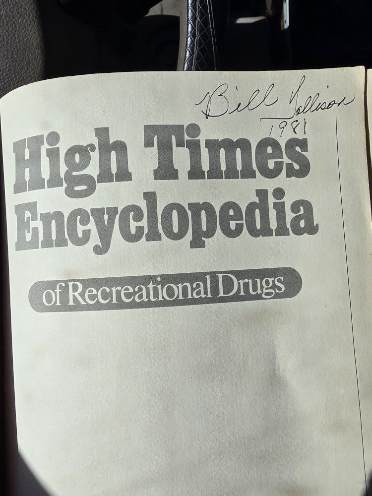Vintage CULT classic. The High Times Encyclopedia Of Recreational Drugs