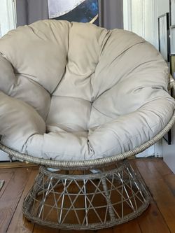 Papasan Chair