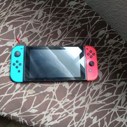 Nintendo Switch 
