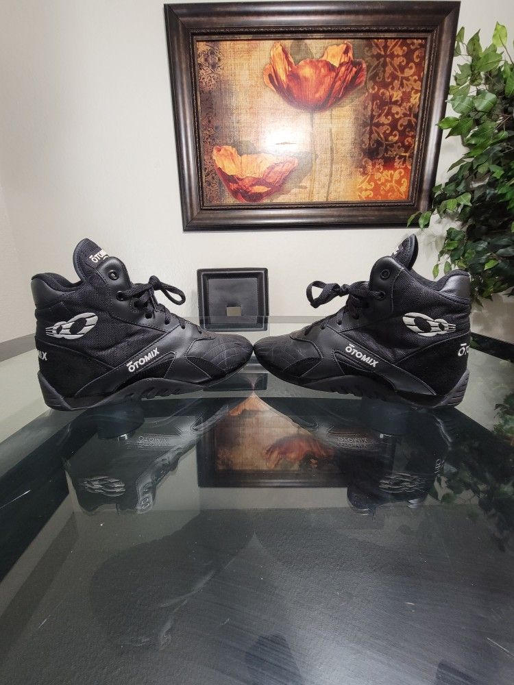 otomix weight lifting shoes