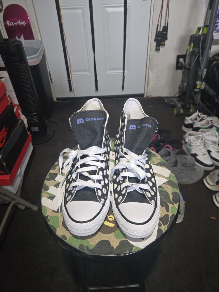 Discord x Converse Collaboration Chuck Taylors All Stars Men's Size 8.5 Or Women's Size 10 Brand New Condition