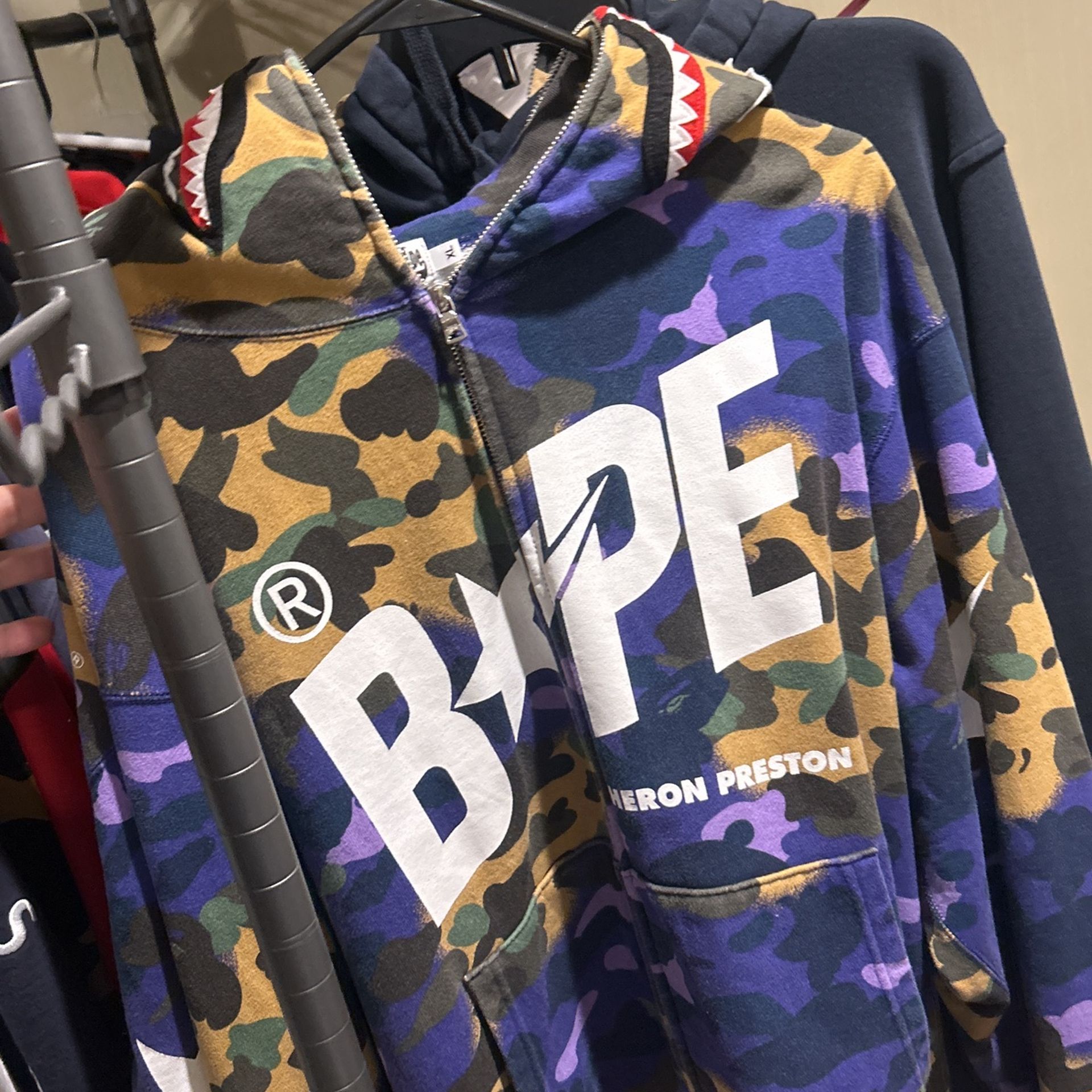 Bape Heron Preston Size XL
